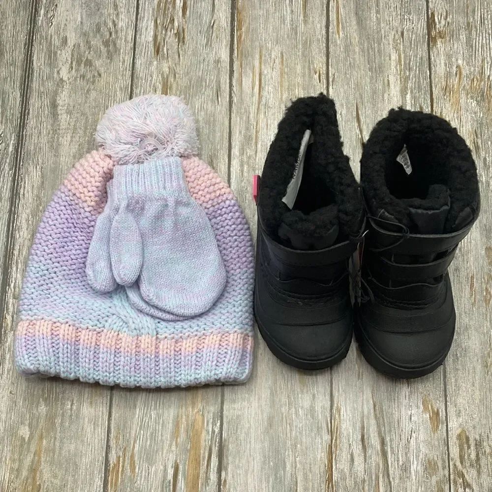 Baby Girl Warm Winter Boots & Hat With Pompom & Gloves Set Size 7